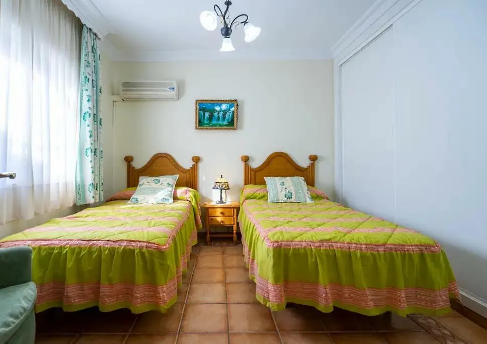 Villa Jorge Spainsunrentals 1022 Nerja